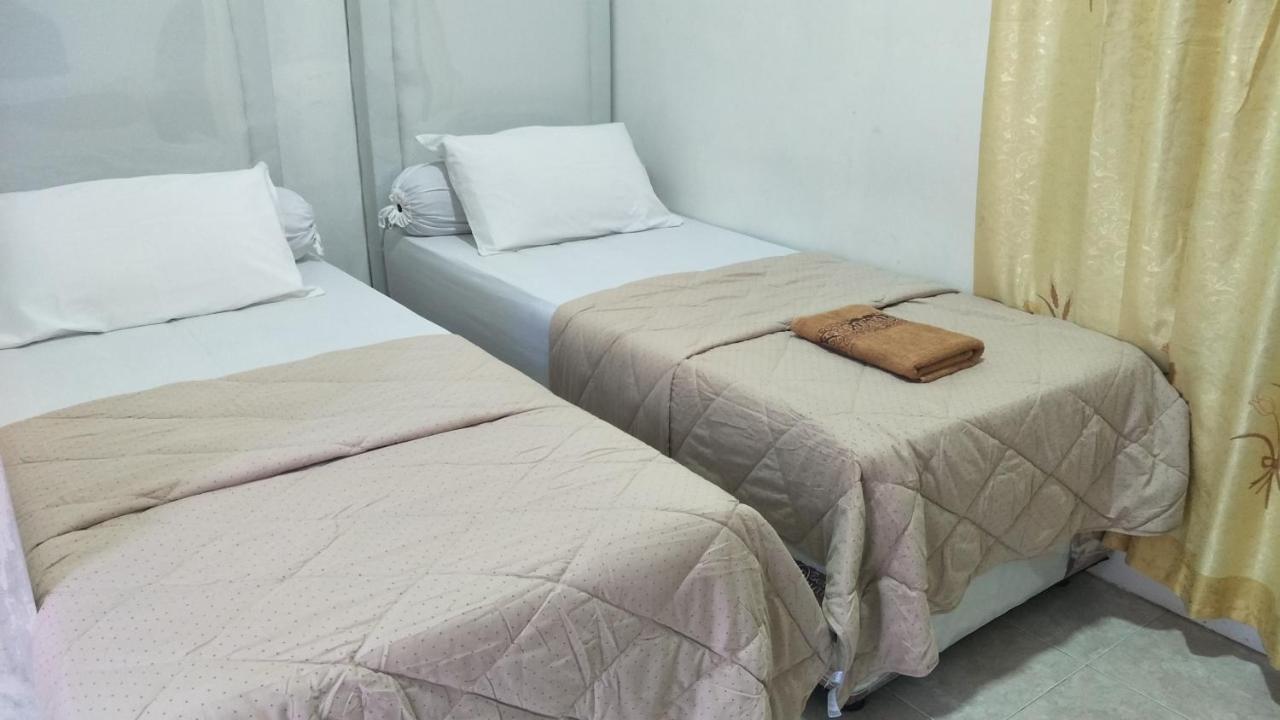 Kana Hasya Homestay "Rumoh Jamee" Meulaboh 외부 사진