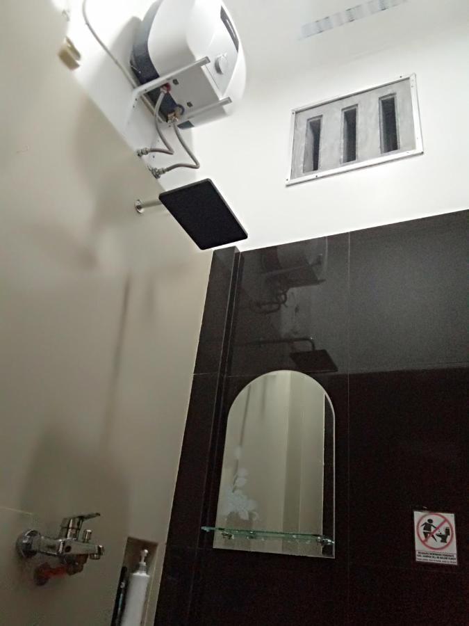 Kana Hasya Homestay "Rumoh Jamee" Meulaboh 외부 사진