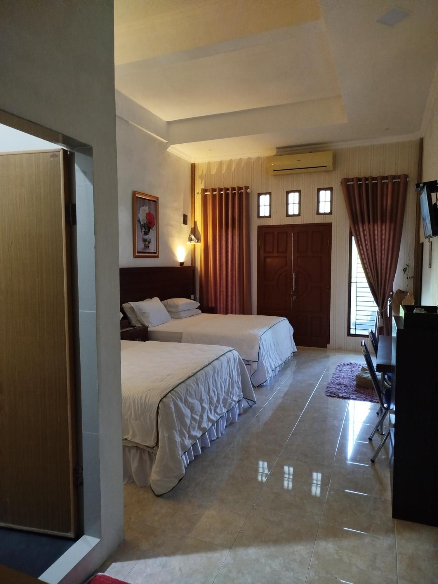 Kana Hasya Homestay "Rumoh Jamee" Meulaboh 외부 사진