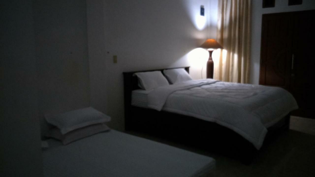 Kana Hasya Homestay "Rumoh Jamee" Meulaboh 외부 사진
